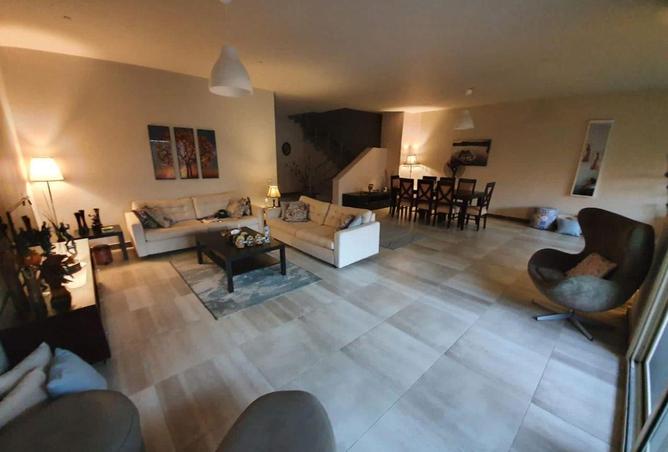 72443672 - Property Main Image