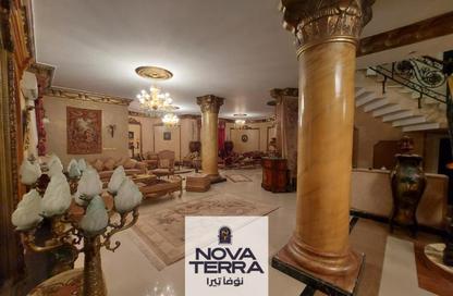 Villa - 7+ Bedrooms - 7+ Bathrooms for sale in Lake West - Sheikh Zayed Compounds - Sheikh Zayed City - Giza
