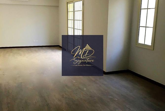 65668812 - صورة العقار 3