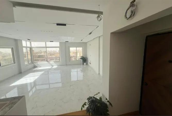 102076103 - Property Image 3