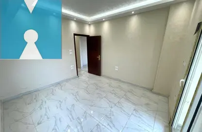 شقة - 3 غرف نوم - 3 حمامات للبيع في شارع أحمد عرابي - المهندسين - الجيزة