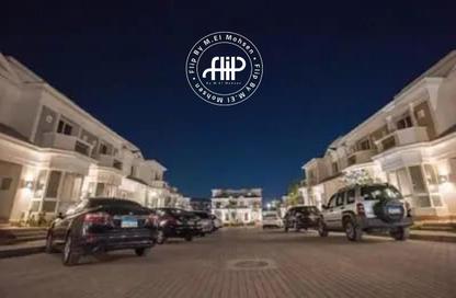 Townhouse - 4 Bedrooms - 4 Bathrooms for sale in Mountain View October Park - 6th District - 6 October City - Giza