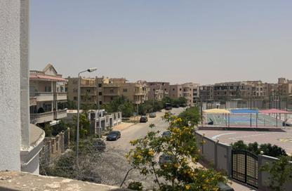 Apartment - 3 Bedrooms - 2 Bathrooms for sale in 5th Neighborhood - 3rd District East - Shorouk City - Cairo Apartment - 3 Bedrooms - 2 Bathrooms for sale in 5th Neighborhood - 3rd District East - Shorouk City - Cairo