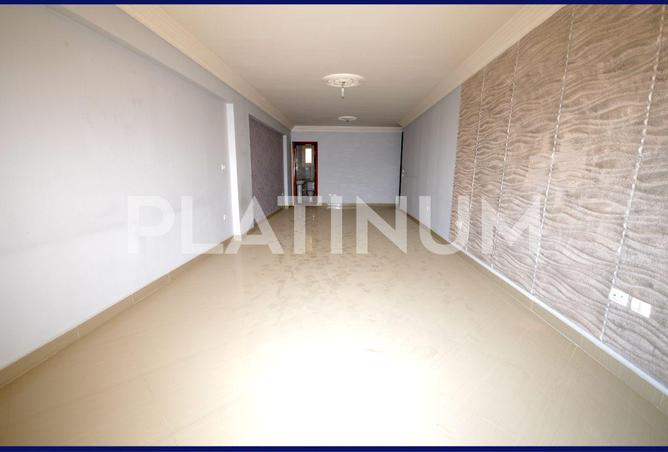 57750447 - صورة العقار 2