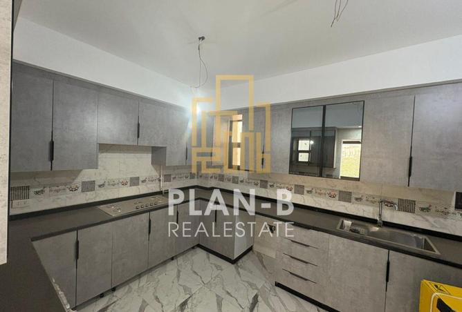 8567374 - Property Image 3