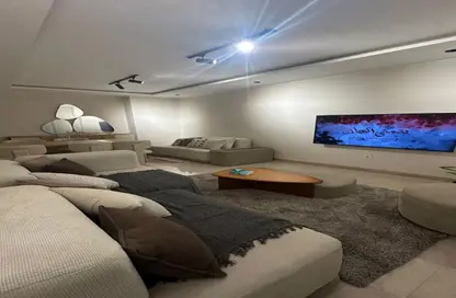 Apartment - 2 Bedrooms - 3 Bathrooms for rent in Park Side Residence - Zed Towers - Sheikh Zayed Compounds - Sheikh Zayed City - Giza