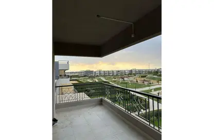 Penthouse - 3 Bedrooms - 2 Bathrooms for sale in Blumar - Al Ain Al Sokhna - Suez