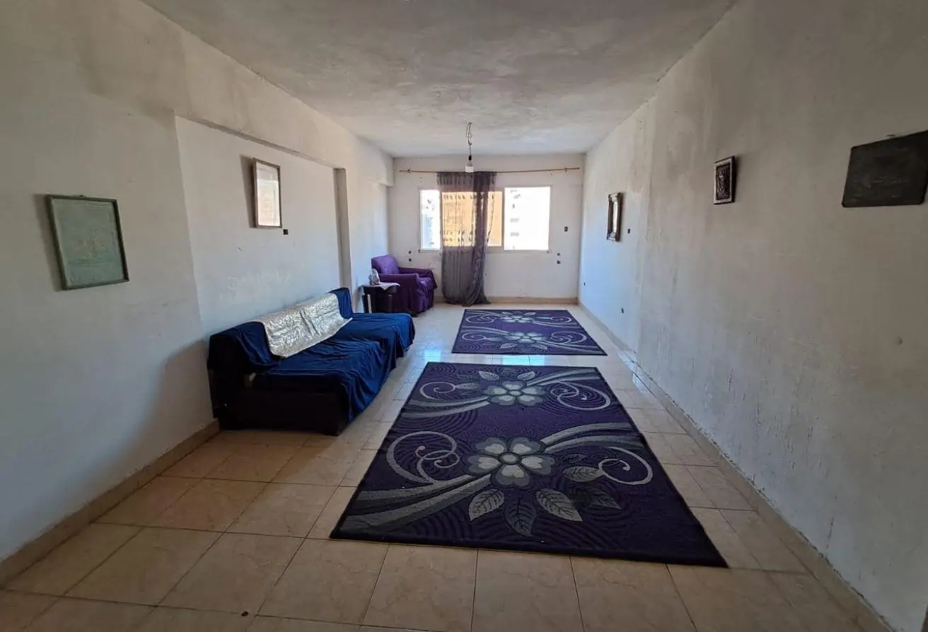 87830912 - Property Main Image