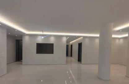 Apartment - 3 Bedrooms - 3 Bathrooms for rent in Al Narges 3 - Al Narges - New Cairo City - Cairo Apartment - 3 Bedrooms - 3 Bathrooms for rent in Al Narges 3 - Al Narges - New Cairo City - Cairo