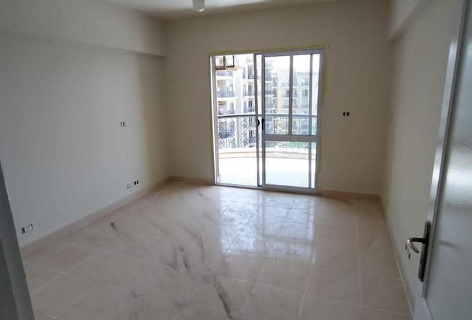 76515653 - Property Image 3
