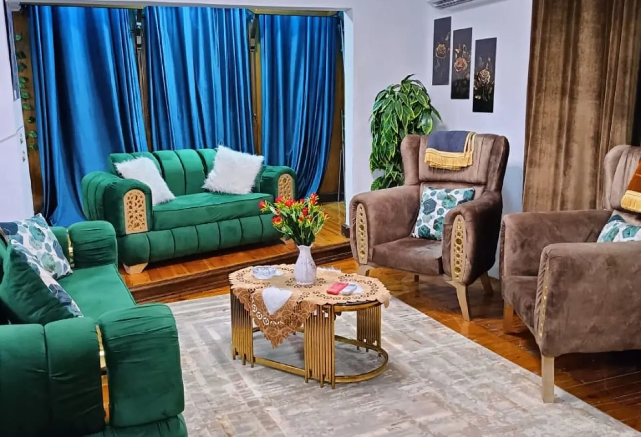 117002081 - Property Main Image
