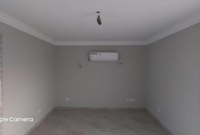 100929121 - Property Image 2