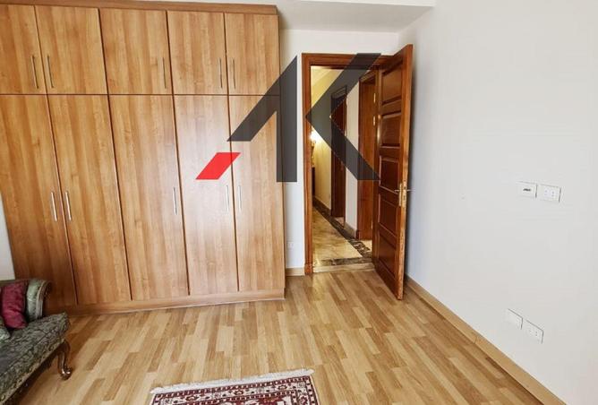 8720042 - صورة العقار 3