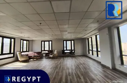 مساحات مكتبية - 2 غرف نوم - 1 حمام للايجار في فى90 - شارع التسعين الشمالي - التجمع الخامس - مدينة القاهرة الجديدة - القاهرة