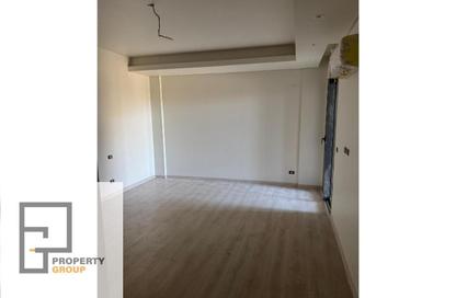 Apartment - 2 Bedrooms - 2 Bathrooms for sale in Karma Residence - 16th District - Sheikh Zayed City - Giza