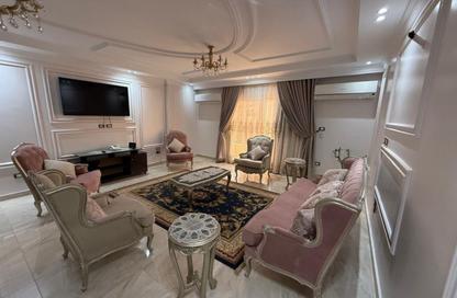 Apartment - 3 Bedrooms - 2 Bathrooms for rent in Tehran Square - Dokki - Giza Apartment - 3 Bedrooms - 2 Bathrooms for rent in Tehran Square - Dokki - Giza