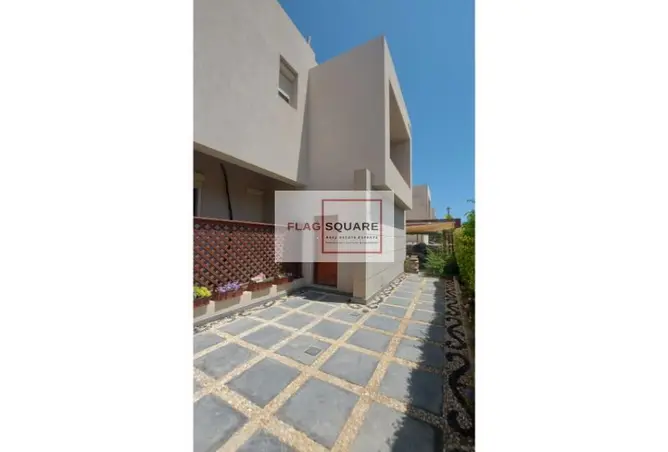 117011352 - Property Image 3