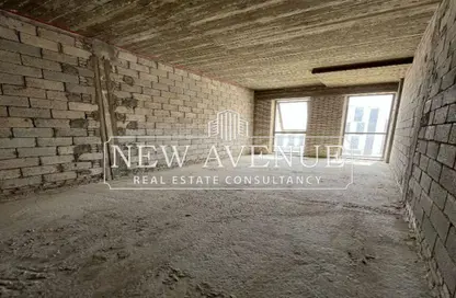 Office Space - 2 Bedrooms - 1 Bathroom for rent in Mivida - 5th Settlement Compounds - The 5th Settlement - New Cairo City - Cairo