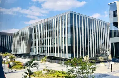 مساحات مكتبية - 3 غرف نوم - 2 حمامات للايجار في ايستاون - كمبوندات التجمع الخامس - التجمع الخامس - مدينة القاهرة الجديدة - القاهرة