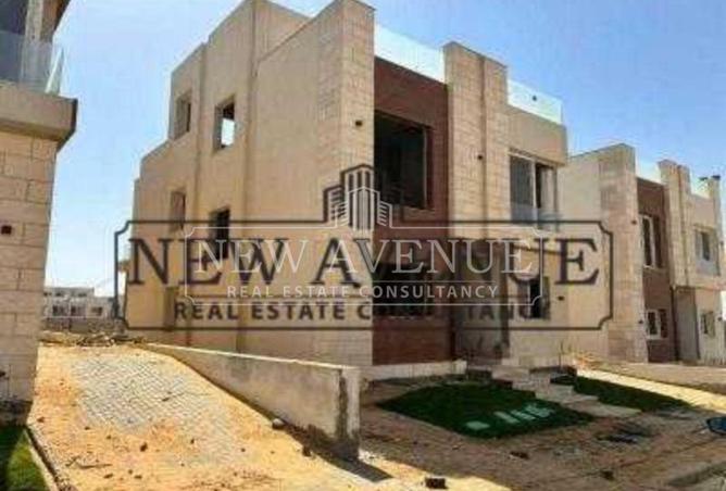 98823120 - Property Image 3