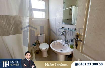 Apartment - 2 Bedrooms - 1 Bathroom for rent in Al Mostakbal - 12th District - Sheikh Zayed City - Giza