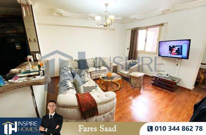Apartment - 3 Bedrooms - 2 Bathrooms for rent in Mahmoud Al Essawy St. - Miami - Hay Awal El Montazah - Alexandria