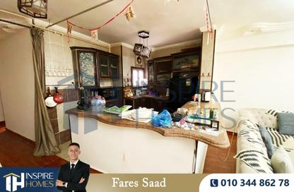 Apartment - 3 Bedrooms - 2 Bathrooms for rent in Mahmoud Al Essawy St. - Miami - Hay Awal El Montazah - Alexandria