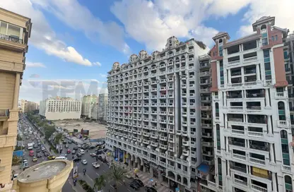 شقة - 5 غرف نوم - 4 حمامات للبيع في سموحة - حي شرق - الاسكندرية