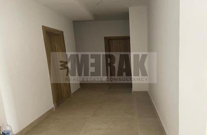 (بنتهاوس  (روف - 3 غرف نوم - 3 حمامات للبيع في مون ريزيدنس - فيفث سكوير - التجمع الخامس - مدينة القاهرة الجديدة - القاهرة