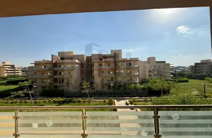 شقة - 3 غرف نوم - 2 حمامات للبيع في مدينة وصال - كمبوندات الشروق - مدينة الشروق - القاهرة