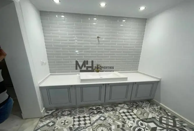 112974660 - Property Image 3