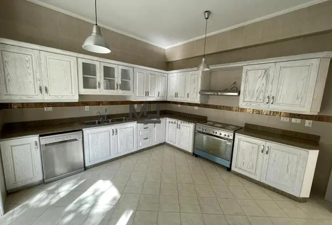 112974660 - Property Image 2