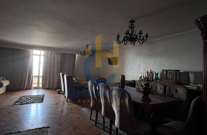 Apartment - 3 Bedrooms - 3 Bathrooms for sale in Cornish El Nile St. - Maadi - Hay El Maadi - Cairo