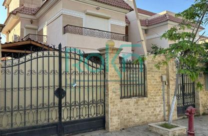 فيلا - 5 غرف نوم - 5 حمامات للايجار في مينا جاردن سيتي - الحي المتميز - مدينة 6 أكتوبر - الجيزة فيلا - 5 غرف نوم - 5 حمامات للايجار في مينا جاردن سيتي - الحي المتميز - مدينة 6 أكتوبر - الجيزة