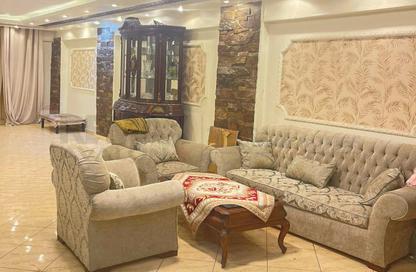 Apartment - 3 Bedrooms - 3 Bathrooms for sale in Camp Chezar - Hay Wasat - Alexandria