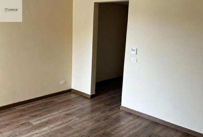 56493166 - Property Image 2