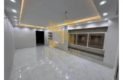 Apartment - 3 Bedrooms - 2 Bathrooms for rent in Al Khamayel city - Sheikh Zayed Compounds - Sheikh Zayed City - Giza