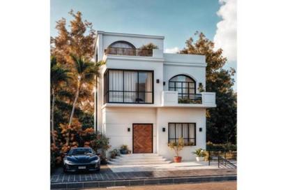 Villa - 5 Bedrooms - 6 Bathrooms for sale in Green Belt - 6 October City - Giza