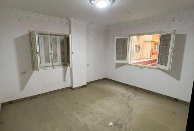 102060215 - Property Main Image