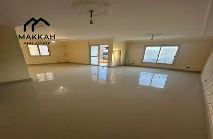 شقة - 3 غرف نوم - 2 حمامات للايجار في شارع صلاح سالم - روكسي - مصر الجديدة - القاهرة