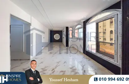 شقة - 3 غرف نوم - 2 حمامات للبيع في المندرة - حي ثان المنتزة - الاسكندرية