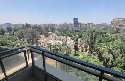 Apartment - 4 Bedrooms - 5 Bathrooms for sale in Hassan Sabri St. - Zamalek - Cairo