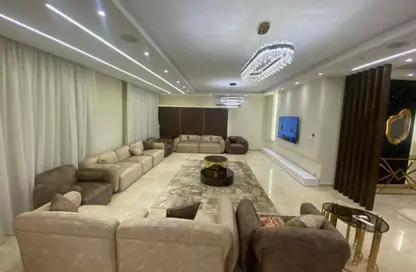 فيلا - 6 غرف نوم - 6 حمامات للبيع في امتداد الرحاب - الرحاب - مدينة القاهرة الجديدة - القاهرة