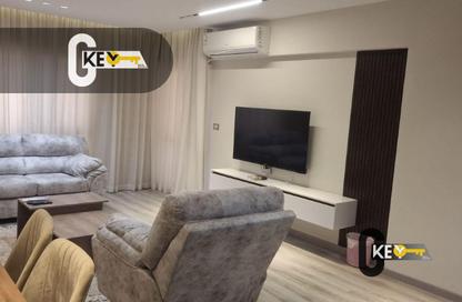 Apartment - 2 Bedrooms - 1 Bathroom for rent in El Rehab Extension - Al Rehab - New Cairo City - Cairo
