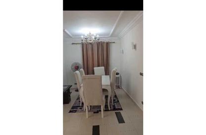 Apartment - 2 Bedrooms - 2 Bathrooms for sale in Dr Ibrahim Nagy St. - 9th Zone - Nasr City - Cairo