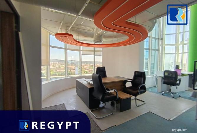98002449 - Property Image 2