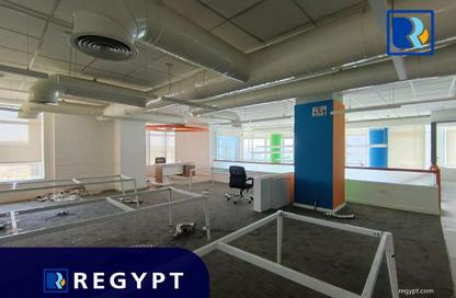 Office Space - Studio - 3 Bathrooms for rent in V90 - North Teseen St. - The 5th Settlement - New Cairo City - Cairo