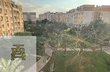 Apartment - 2 Bedrooms - 2 Bathrooms for sale in Madinaty - Cairo