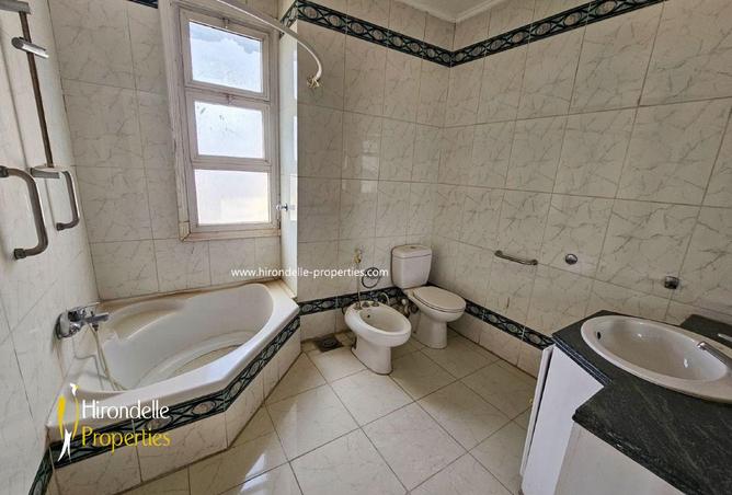 70364624 - صورة العقار 3