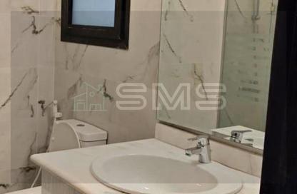 Apartment - 2 Bedrooms - 4 Bathrooms for rent in Eastown - 5th Settlement Compounds - The 5th Settlement - New Cairo City - Cairo